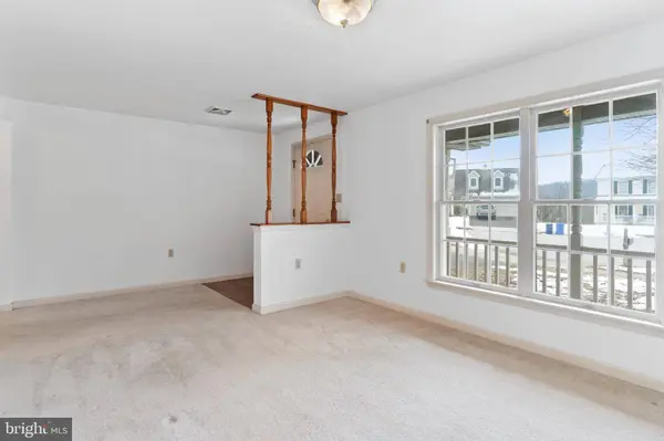 404 VALLEY VIEW CIR, New Cumberland, PA 17070