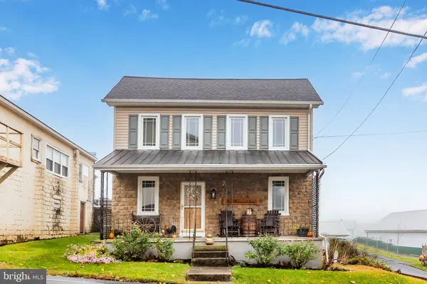 1060 DRY TAVERN, Denver, PA 17517