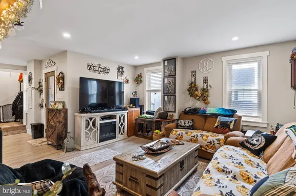 1060 DRY TAVERN, Denver, PA 17517