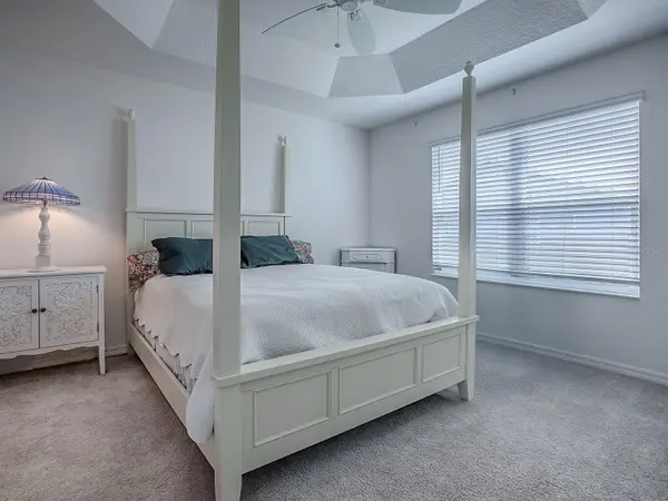 2061 Biller Cir, The Villages, FL 32163-5101