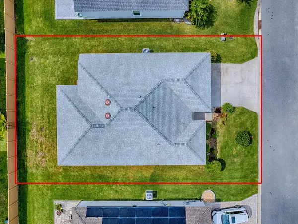 2061 Biller Cir, The Villages, FL 32163-5101