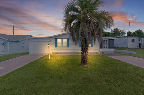 817 HIBISCUS DR, The Villages, FL 32159