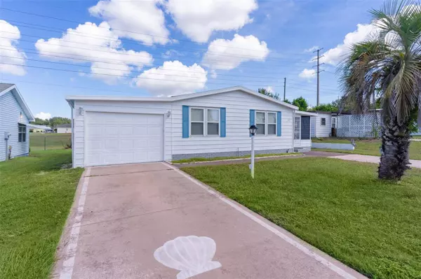 817 HIBISCUS DR, The Villages, FL 32159