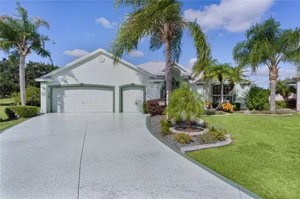 2028 PALO ALTO AVE, Lady Lake, FL 32159