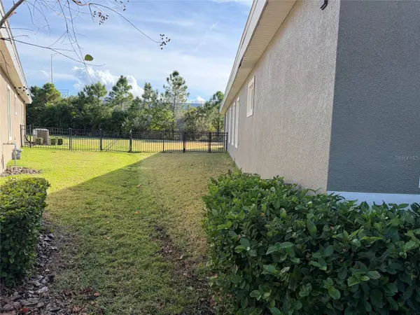 6204 COLMAR PL, Apollo Beach, FL 33572