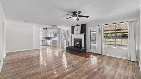 2791 Goodwin Rd, Hooks, TX 75561