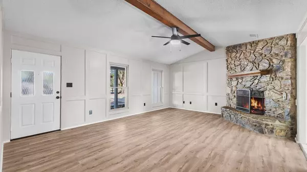 18 Country Lane, Texarkana, TX 75503