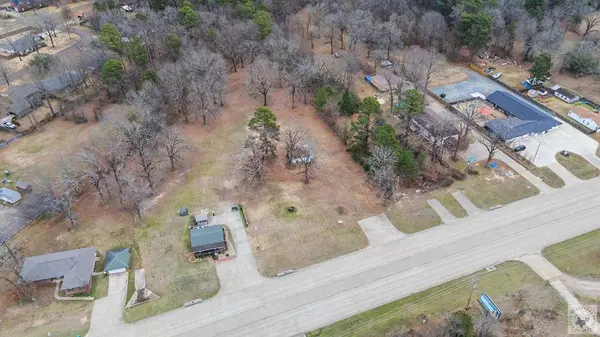 6224 Richmond Rd, Texarkana, TX 75503