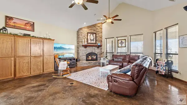 263 County Road 1602, Linden, TX 75563