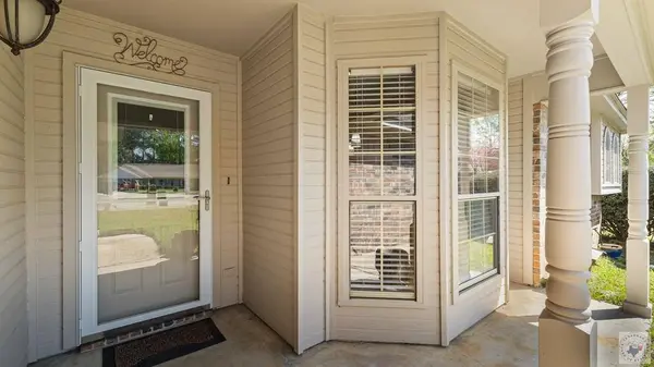 14 Shady Pine Cir, Texarkana, AR 71854