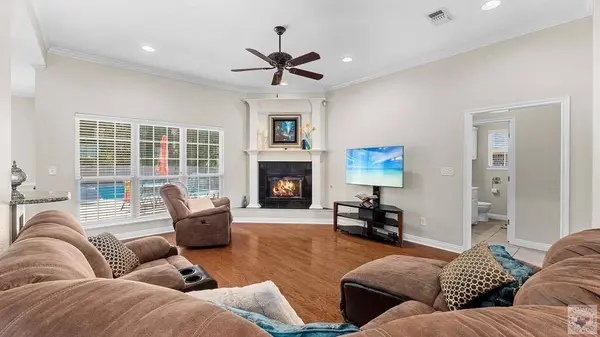 4705 David Dr, Texarkana, TX 75503
