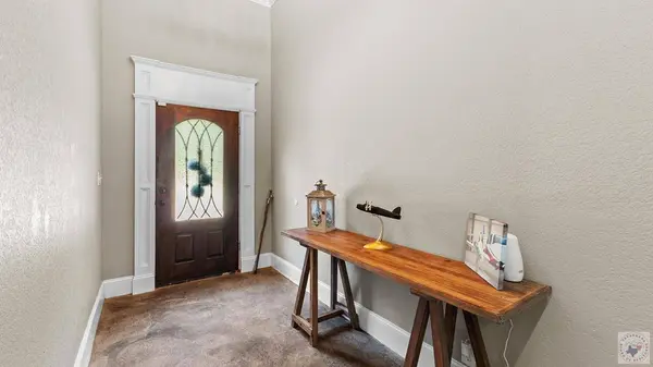 1242 CR 2108, Hooks, TX 75561