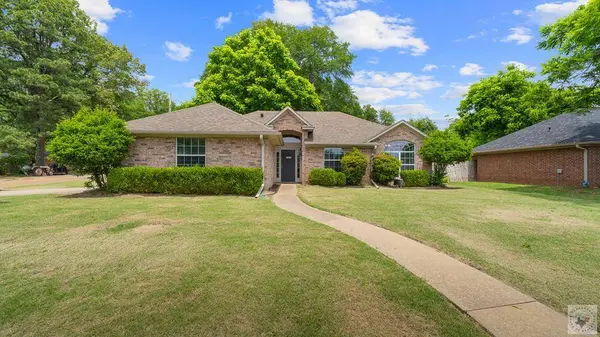 601 Harris, Nash, TX 75569