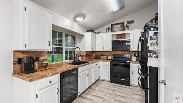 13 Wilder Place, Hooks, TX 75561