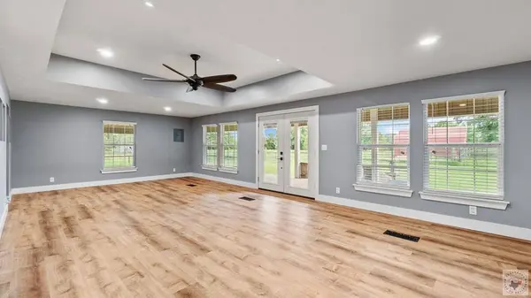 1394 CR 1102, New Boston, TX 75570