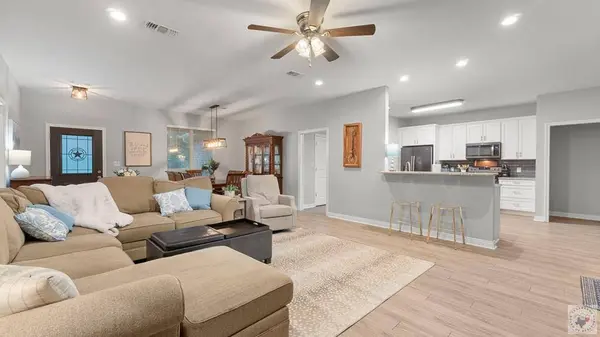 6912 Woodmere Ct, Texarkana, TX 75503