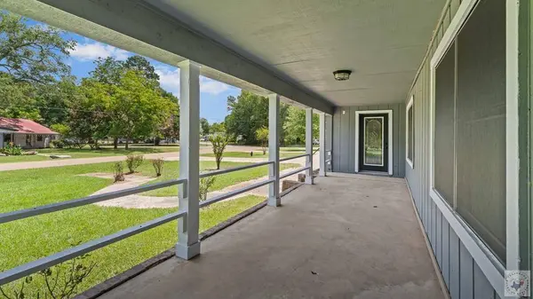 101 Roosevelt, Hooks, TX 75561