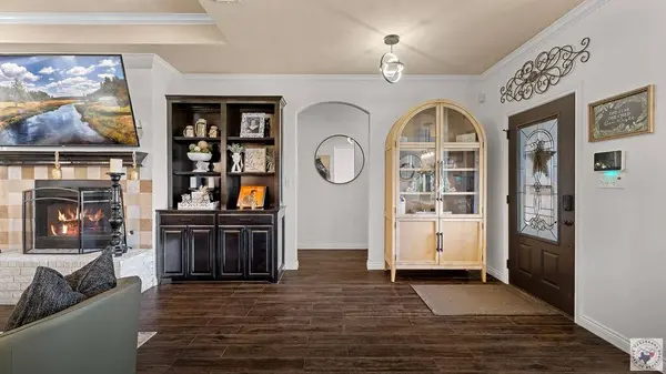 24 Lone Star Pkwy, Texarkana, TX 75503