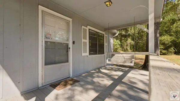 2282 George Thomas Rd, Texarkana, TX 75501