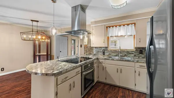 1706 Liddell Ln, Texarkana, TX 75501