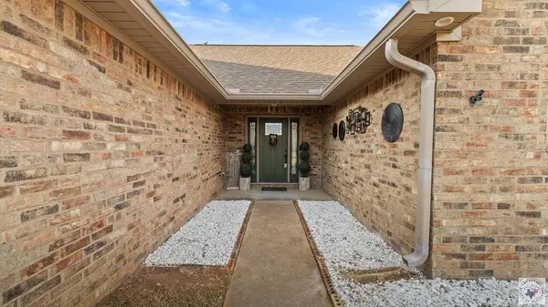 4307 Magee Dr, Texarkana, AR 71854