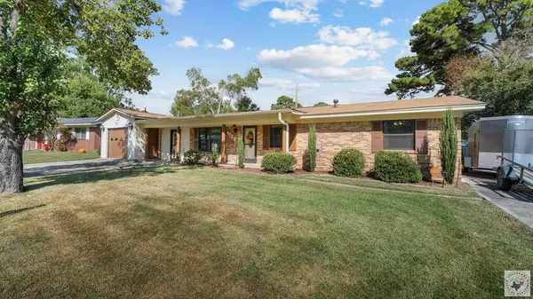 1706 Liddell Ln, Texarkana, TX 75501