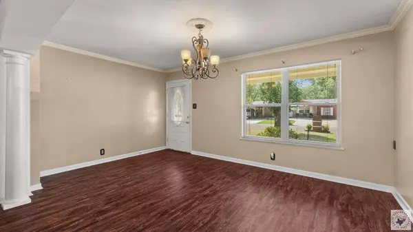 1706 Liddell Ln, Texarkana, TX 75501