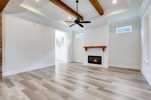 210 Treescape DR, Lafayette, LA 70508