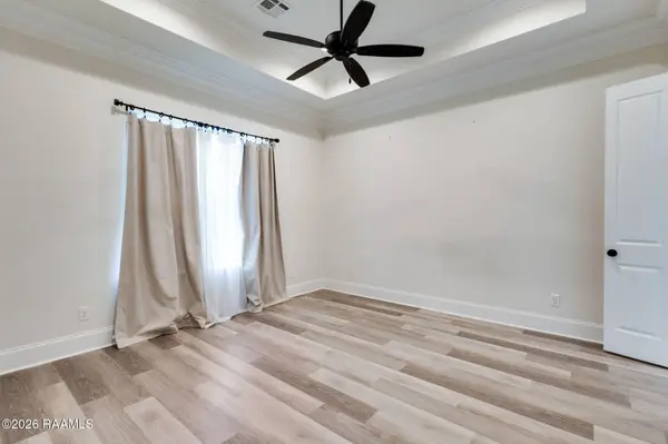 210 Treescape DR, Lafayette, LA 70508