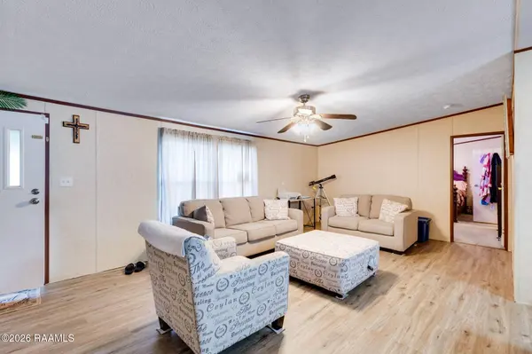 1036 Sugar Creek RD, St. Martinville, LA 70582