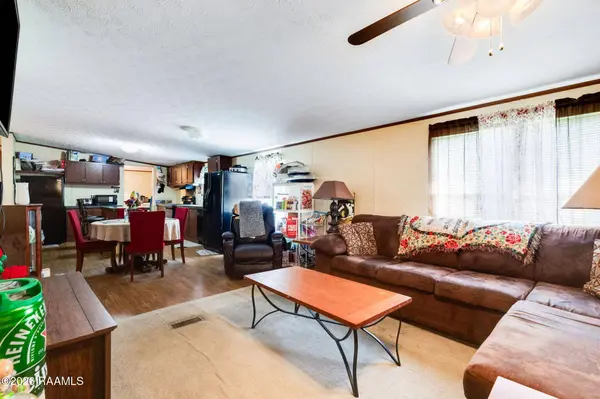 1036 Sugar Creek RD, St. Martinville, LA 70582