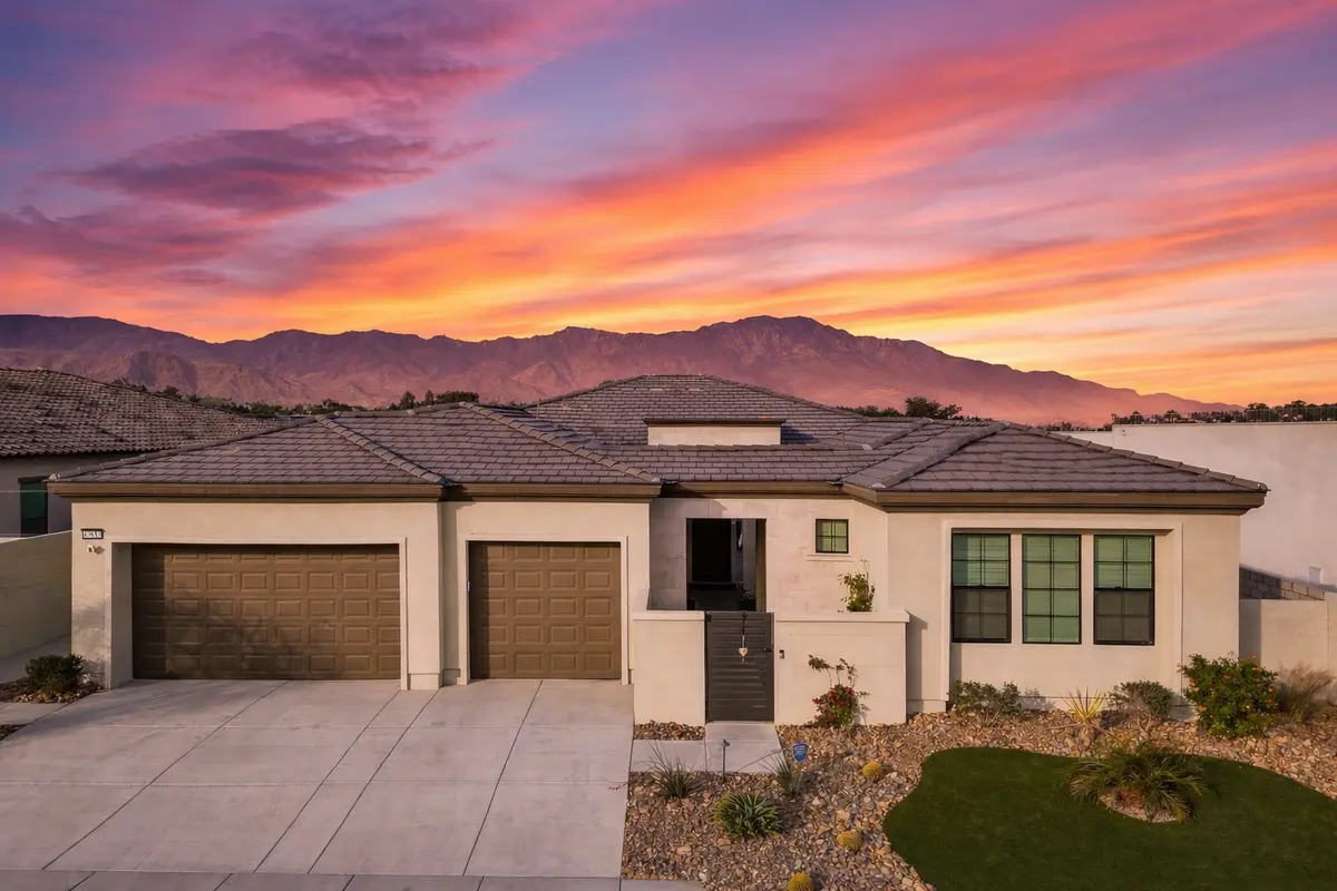 49853 Crescent Psge, Palm Desert, CA 92211-2212