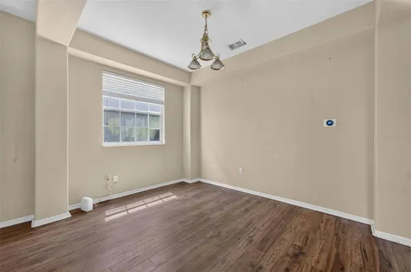 13026 MOSS PARK RIDGE DR, Orlando, FL 32832