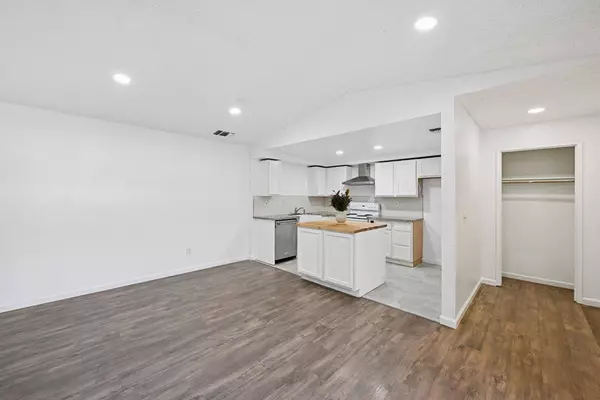 7529 Andrewsarah CT, Sacramento, CA 95828