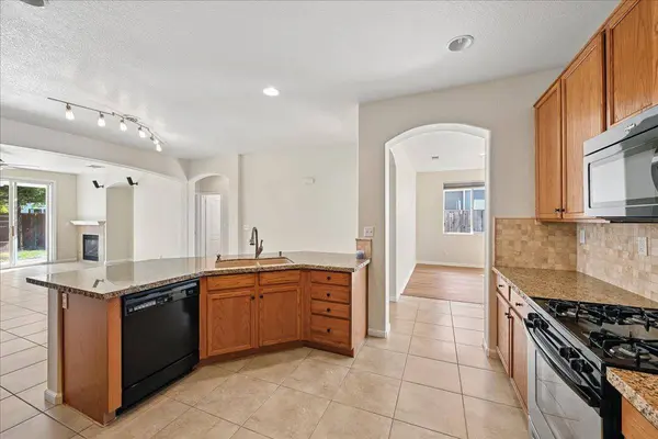 715 Downing CIR, Lincoln, CA 95648