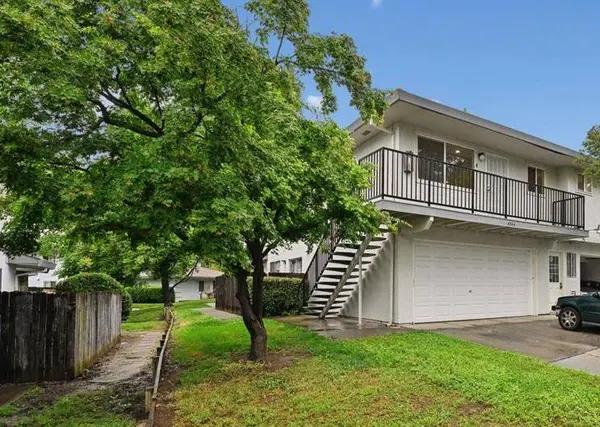 4744 Greenholme DR #4, Sacramento, CA 95842