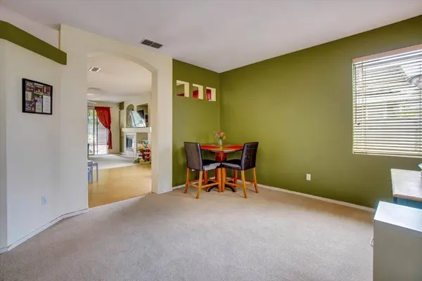 7136 Ryan Taylor WAY, Citrus Heights, CA 95621