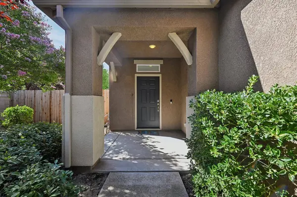 9452 N Kiefer BLVD, Sacramento, CA 95826
