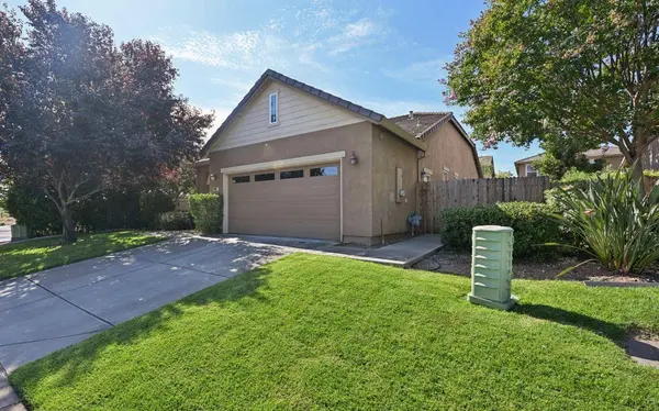 9452 N Kiefer BLVD, Sacramento, CA 95826
