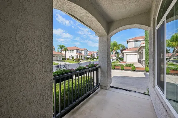 8833 Water Song CIR, Roseville, CA 95747