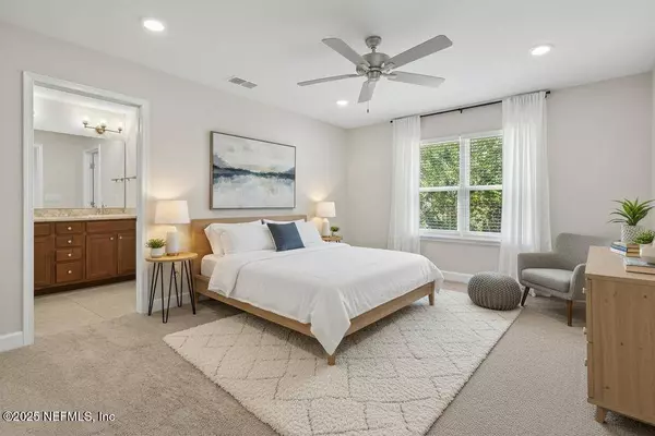 7429 ZAIN MICHAEL LN, Jacksonville, FL 32222