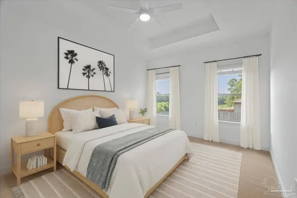 5978 Rustic Ridge Cir, Milton, FL 32570