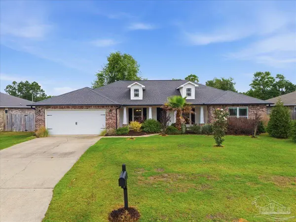 5673 Flume Dr, Pace, FL 32571