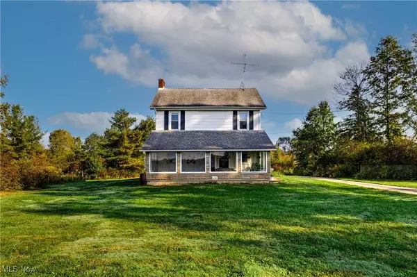 634 Bristol Champion Townline RD NE, Bristolville, OH 44402