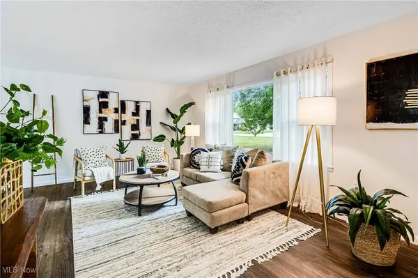 3691 Lyntz Townline RD SW, Lordstown, OH 44481