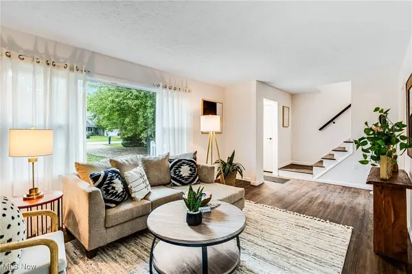 3691 Lyntz Townline RD SW, Lordstown, OH 44481