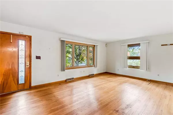 207 Orchard Terrace Dr, Wilmington Twp, PA 16142