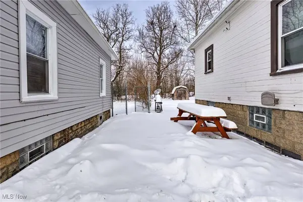 100 Gordon ST, Girard, OH 44420