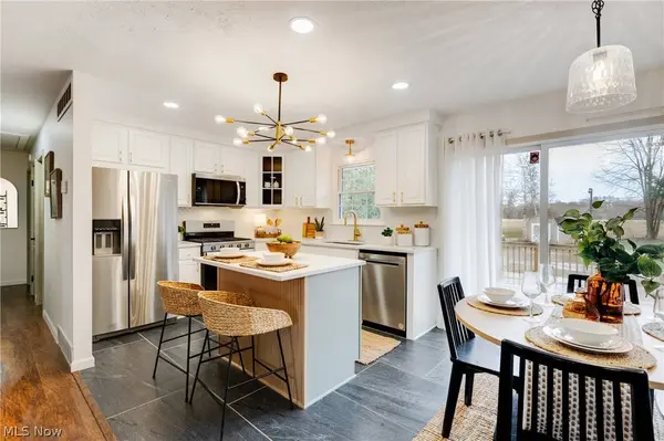 5468 Hoagland Blackstub RD, Cortland, OH 44410