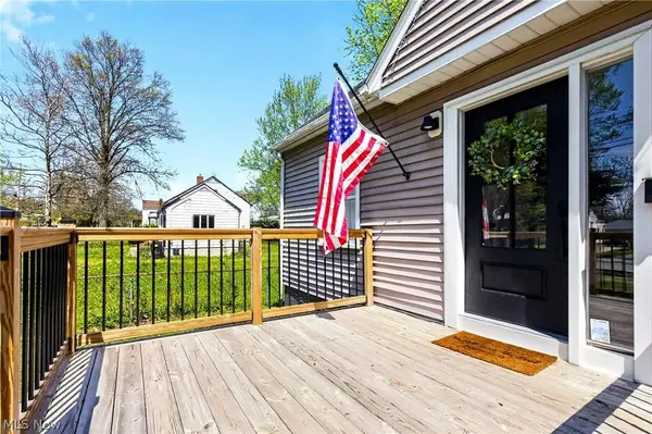 1424 Clemmens AVE NW, Warren, OH 44485